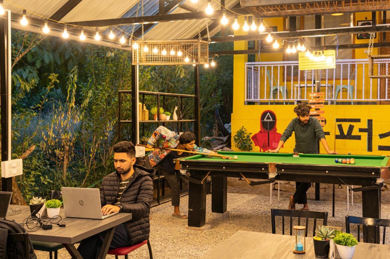 Whoopers Hostel Manali מראה חיצוני תמונה