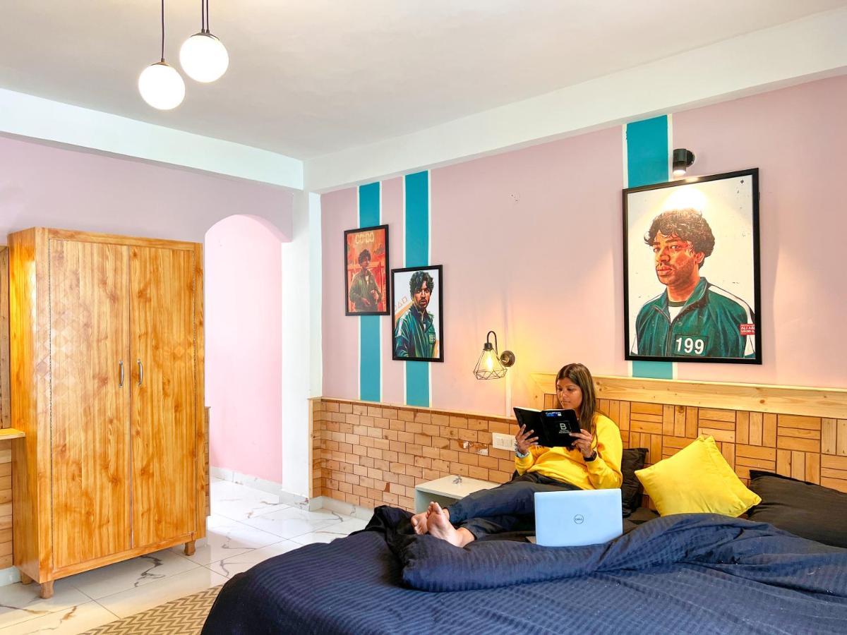 Whoopers Hostel Manali מראה חיצוני תמונה