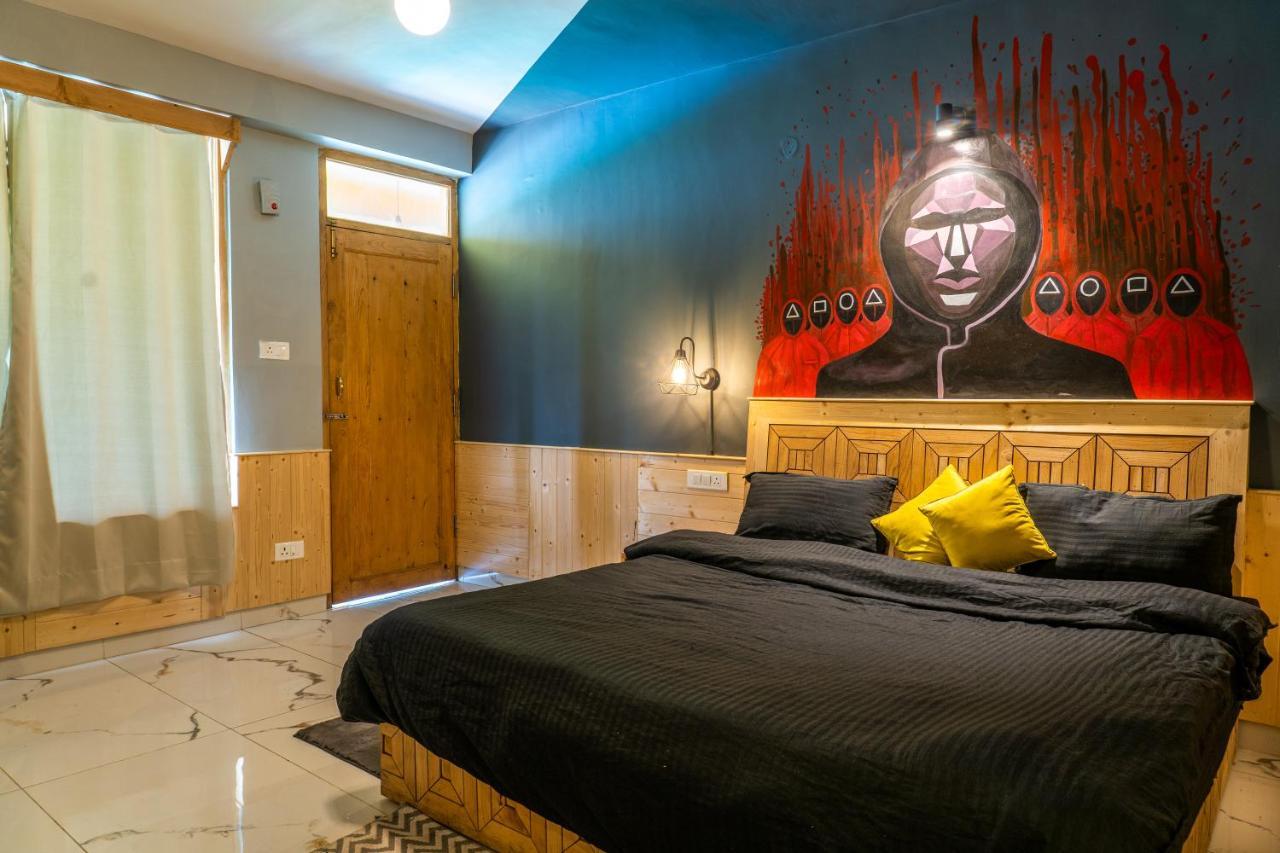 Whoopers Hostel Manali מראה חיצוני תמונה