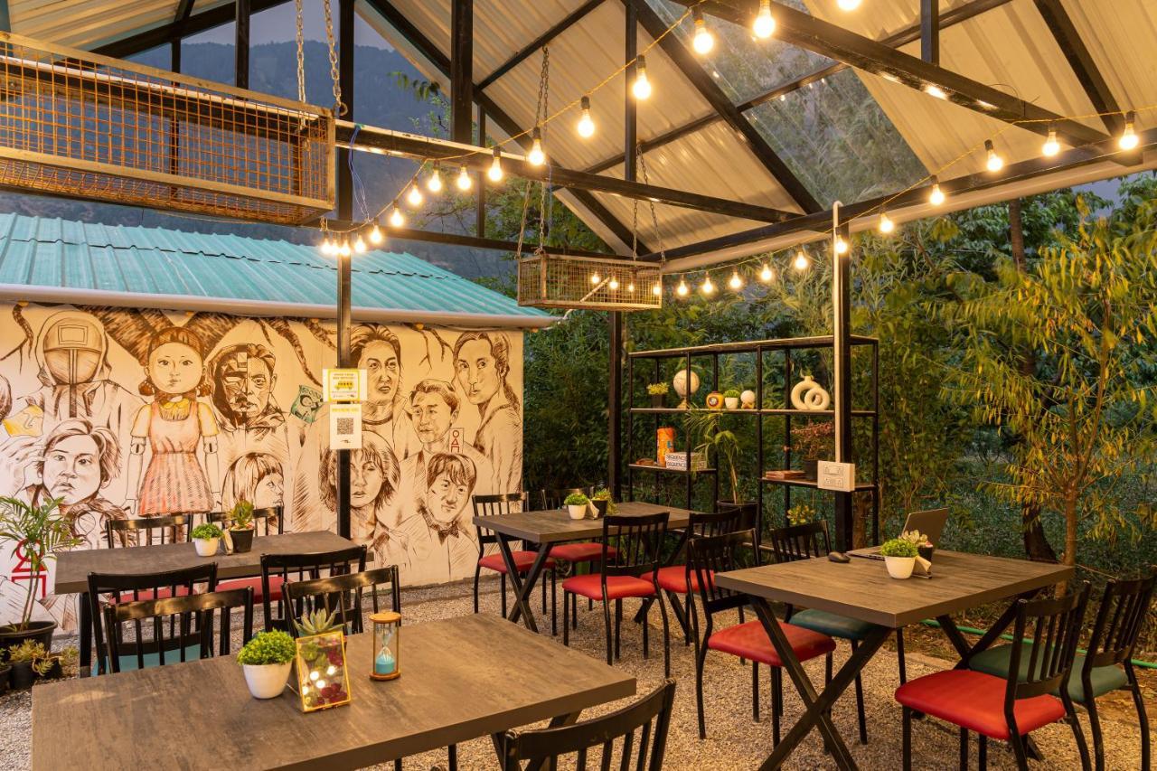 Whoopers Hostel Manali מראה חיצוני תמונה