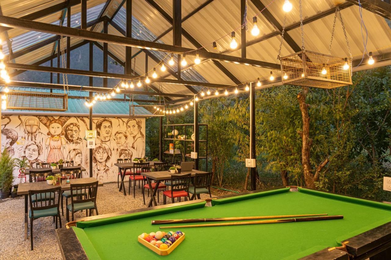 Whoopers Hostel Manali מראה חיצוני תמונה